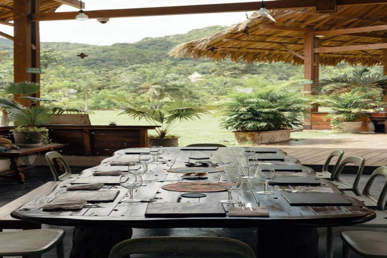 One Santuario Hotel Y Reserva Natural Palomino Exterior photo