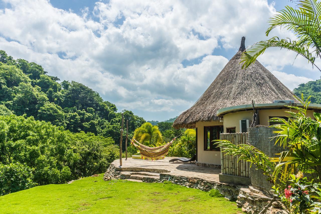 One Santuario Hotel Y Reserva Natural Palomino Exterior photo